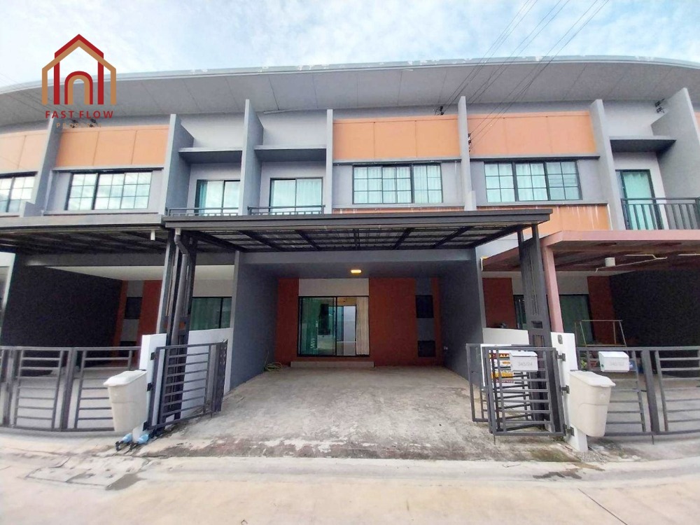 For SaleTownhousePathum Thani,Rangsit, Thammasat : Cheapest sale in the project, 2-story townhouse, Siri Place Project 345 Ratchaphruek, newly renovated, ready to move in.