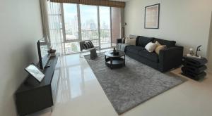 For RentCondoSukhumvit, Asoke, Thonglor : Fullerton Sukhumvit / Floor 𝟐𝟗 Size 𝟗𝟓.𝟗𝟖 𝘀𝗾.𝗺