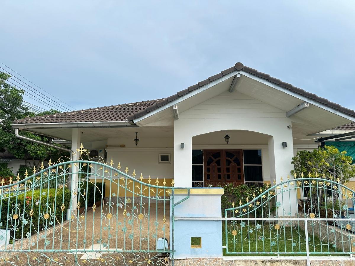 For RentHouseRayong : Single house for rent, 3 bedrooms, 2 bathrooms, Phayun Beach, Ban Chang, Rayong.