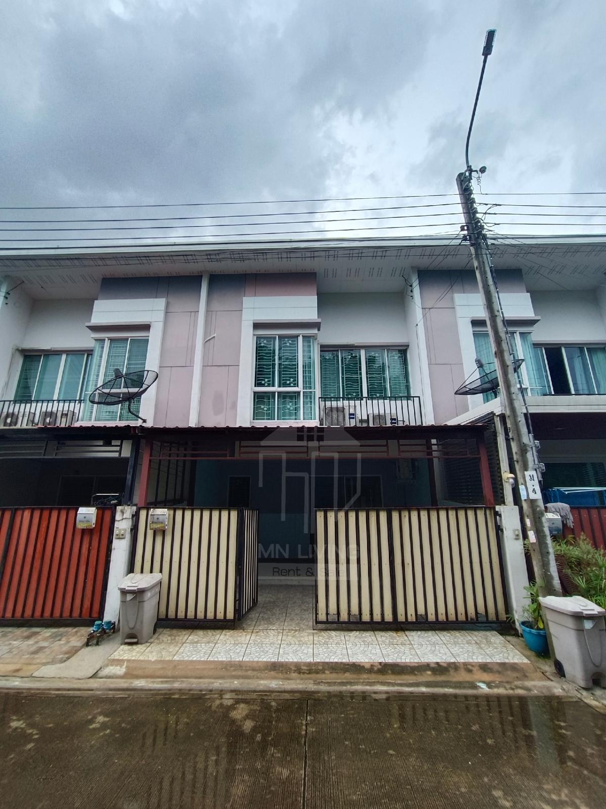 For RentTownhouseNawamin, Ramindra : Townhouse for rent, Bless Ville Ramintra 117 project, ready to move in, beautiful house, as shown in the picture