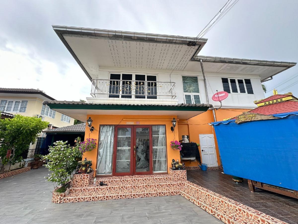 For RentHouseRayong : House for rent 4 bedrooms 3 bathrooms, Phayun, Ban Chang, Rayong.