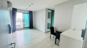 For SaleCondoPinklao, Charansanitwong : Condo for sale: Life Pinklao, next to MRT Bang Yi Khan, 5 minutes, corner room.