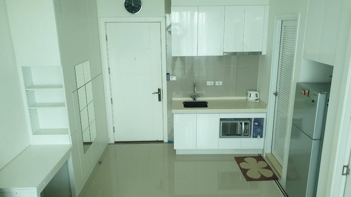 For RentCondoRama9, Petchburi, RCA : For rent TC Green Condo (Owner)