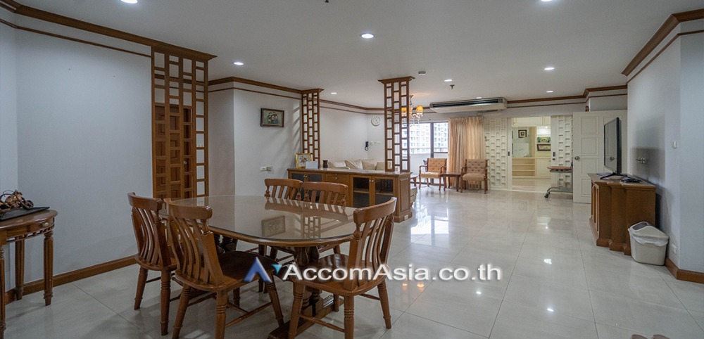 ให้เช่าคอนโดสุขุมวิท อโศก ทองหล่อ : Pet-friendly | 3 Bedrooms Condominium for Rent in Sukhumvit, Bangkok near BTS Thong Lo at Fifty Fifth Tower (AA19455)