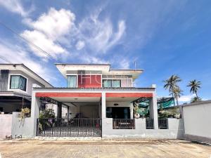 For SaleHousePattaya, Bangsaen, Chonburi : Near the motorway ✨ Single house The Best Village Nong Ri / 3 bedrooms (for sale), The Best Village Nong Ri / Detached House 3 Bedrooms (FOR SALE) ICEC066