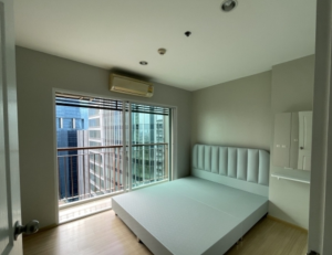 For RentCondoLadprao, Central Ladprao : For rent: Sym Vipha Ladpraw, 28th floor.