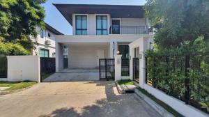 For RentHousePattanakan, Srinakarin : RHT1823 2-story detached house for rent in the area of ​​Phatthanakan-On Nut Road (new cut), Setthasiri Village, Phatthanakan.