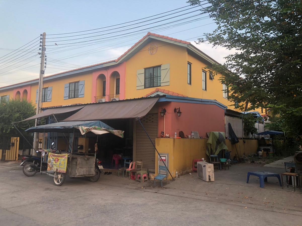 For SaleTownhouseAyutthaya : For sale: 2-storey townhouse, corner plot, Palazzetto Village, Wang Noi, Phahonyothin Road, Km. 64 (The Palazzetto Wang Noi ZET3)