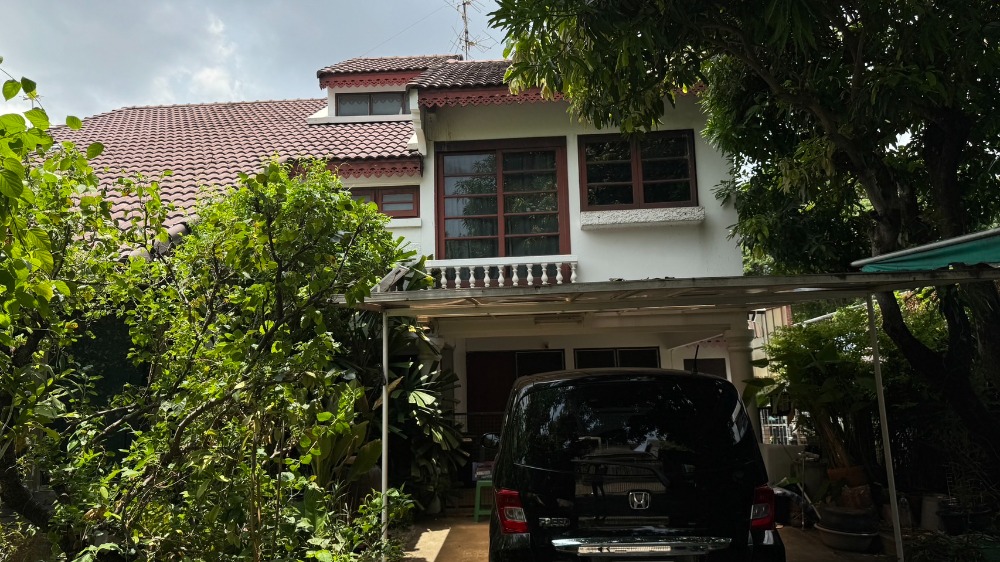 For SaleHouseChaengwatana, Muangthong : Single house for sale, Muang Thong Niwet Village 1, near MRT Chaeng Watthana 14 Tel.0999983897