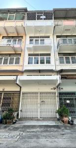 For RentShophousePinklao, Charansanitwong : Commercial building for rent, Charan 66/1 *500 from MRT Sirithon* 🔥Very good price 60,00 baht🔥