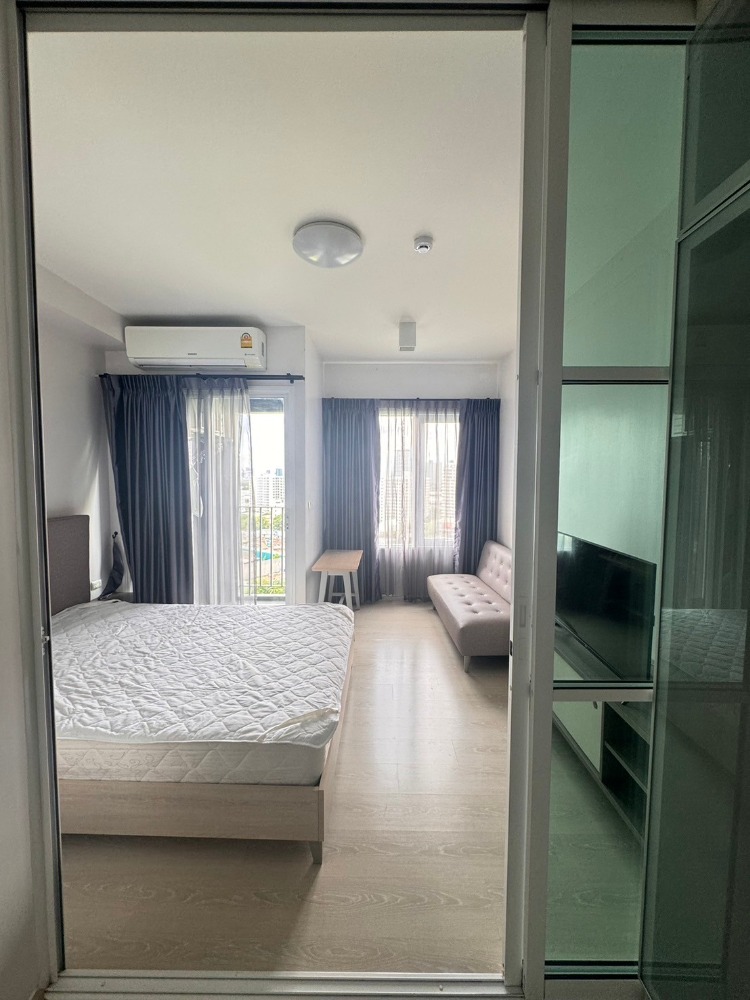 For SaleCondoRatchadapisek, Huaikwang, Suttisan : urgent !! Beautiful room for sale, Chapter One Eco, Ratchada-Huai Khwang, near MRT Huai Khwang 🔥 Very good price 2.1 million baht 🔥