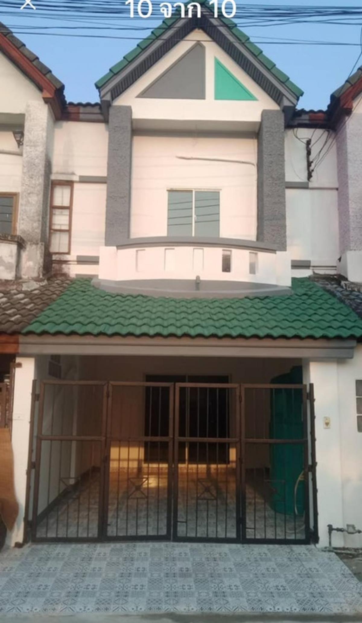 For SaleTownhouseKhon Kaen : For sale, 2-storey townhouse #House near the airport, Khon Kaen Province ✈️#Secondhand like new 🎀 Interested, line tel 0859114585 ❤️☘️Spacious, grand, cheap price☘️💢18 sq m., 2 bedrooms, 2 bathrooms, living room, dining room, kitchen, can park in the hous