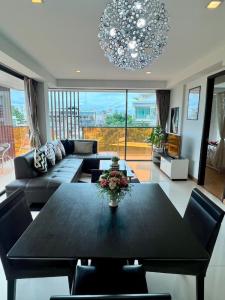 For RentCondoHuahin, Prachuap Khiri Khan, Pran Buri : Short-term rental, monthly, 1 bedroom condo in the heart of Hua Hin, near the beach, Rocco Condo