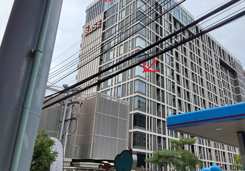 For SaleCondoVipawadee, Don Mueang, Lak Si : Luxury condo for sale, The Base Saphan Mai, corner room, 6th floor, Zone A, view of the BTS station. Usable area 56.04 sq m.