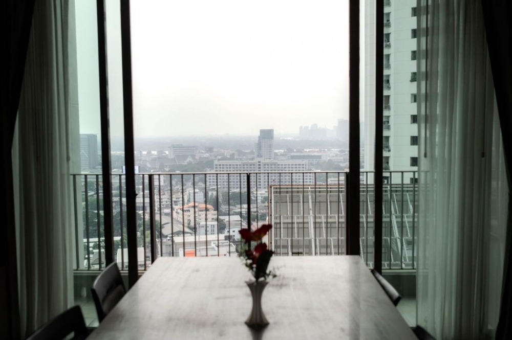 For SaleCondoSukhumvit, Asoke, Thonglor : S-EPRP109 Condo for sale, The Emporio Place, Sukhumvit 24, 23rd floor, green, 108 sq m., 2 bedrooms, 3 bathrooms, 18.849 million, 064-959-8900