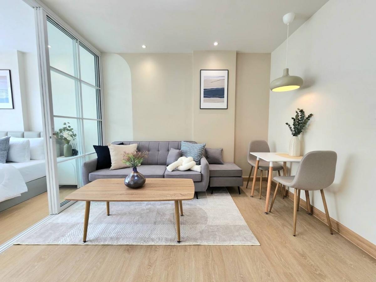 For SaleCondoNawamin, Ramindra : ((Urgent sale)) Plum Condo Nawamin 86 🏡✨️ Very cute room, ready to move in 🛋 Brand new complete set of furniture, on Nawamin Road, near Phyathai Nawamin Hospital, Lotus Nawamin ‼️ Walk to work, very convenient