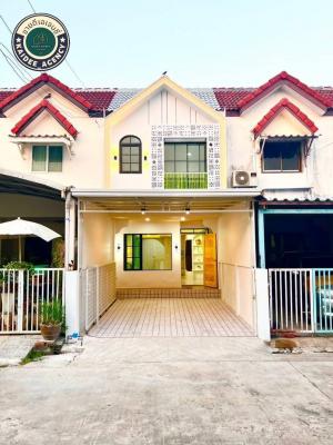 For SaleTownhouseNonthaburi, Bang Yai, Bangbuathong : 2-story townhouse, Promchit Village, Bang Muang, Bang Khu Lat 29, Khum Sap Market. Soi Wat Phra Ngoen, Bang Mai, Central Westgate, Soi Kaew In Prempracha School Kanchanaphisek Road, Nonthaburi