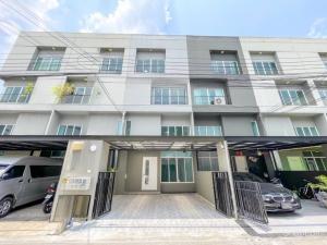 For SaleTownhouseChaengwatana, Muangthong : Townhome for sale, Patio Chaengwattana, 3.5 story house.