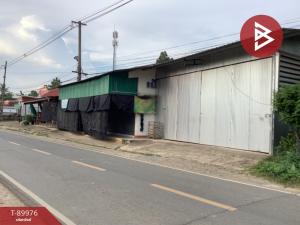 For SaleShophouseUttaradit : Commercial building for sale with business, shops and rooms for rent, Ban Dan Na Kham Subdistrict, Uttaradit.