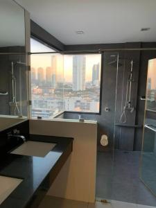 For RentCondoWongwianyai, Charoennakor : Urbano Absolute Sathorn 75sq.m Floor 14 2 beds 2 baths 2 balcony