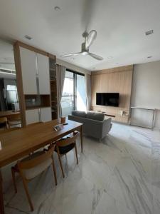 For SaleCondoSilom, Saladaeng, Bangrak : #A124735 ✅ 18/7/67 Condo for sale M Silom 📲📢 inquire ld line @condoboy