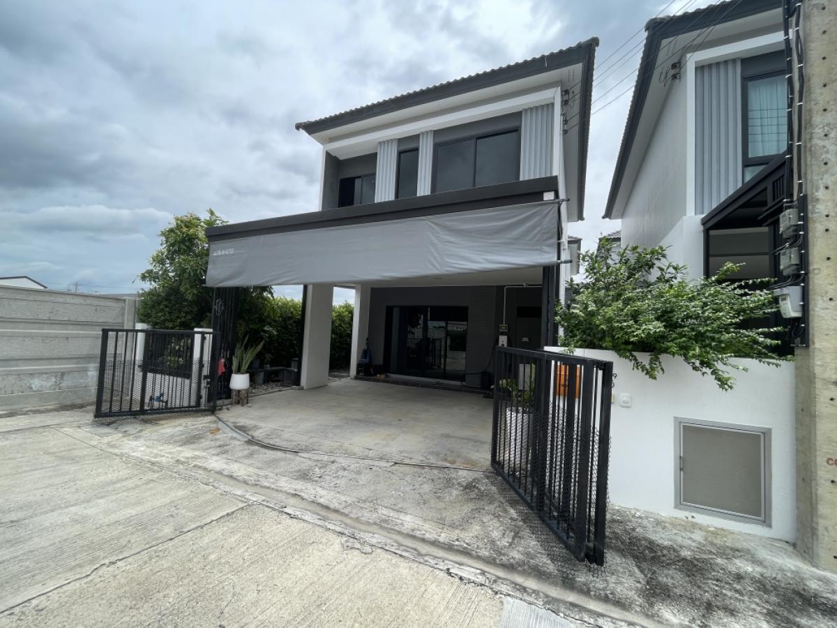 For SaleHouseRama5, Ratchapruek, Bangkruai : Novel Ratchaphruek 345 🏠 Freestanding house, 32.5 square wah 🏡 Corner house, next to the project fence 🌳 There is a garden around the house.