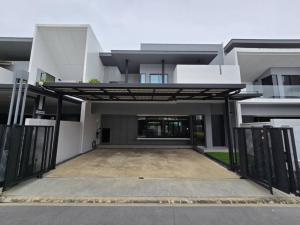 For RentHouseBangna, Bearing, Lasalle : 🔥🔥27773🔥🔥Luxury detached house for rent VIVE Bangna KM.7🌐LINE ID : @fastforrentcondo