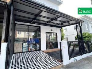 For SaleTownhouseSamut Prakan,Samrong : Urgent sale, townhouse, Pruksa Village 74/3 Srinakarin, 23 sq m, 100 sq m, 3 bedrooms, 2 bathrooms, price 2.7 million baht, selling with tenant.