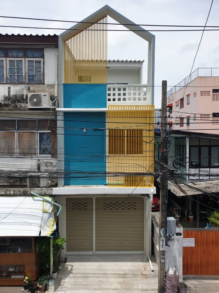 For RentShophousePinklao, Charansanitwong : for rent, Soi Charansanitwong 77, opposite Lotus Charan.