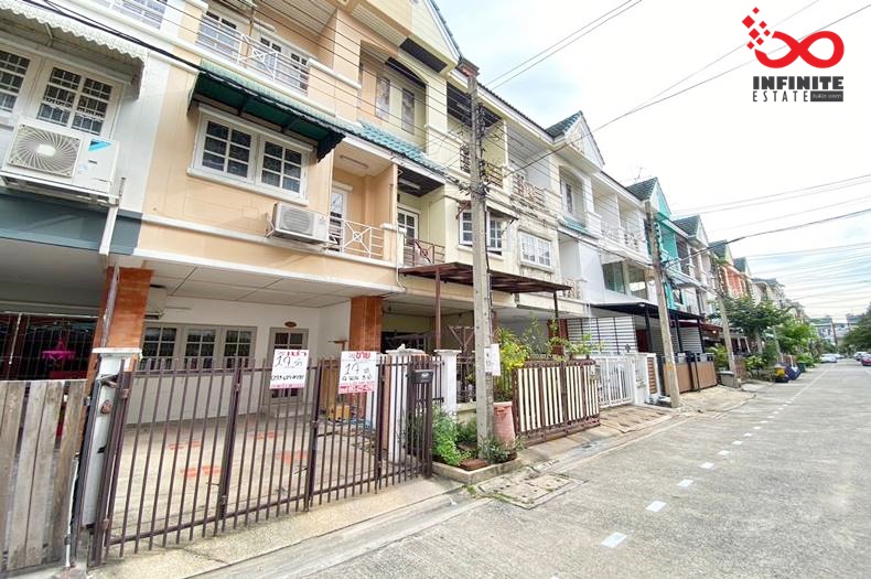 For SaleTownhouseChokchai 4, Ladprao 71, Ladprao 48, : For sale and rent, 3-story townhome, Ketunuti Chemine, Lat Phrao Road, Soi Lat Phrao 87.