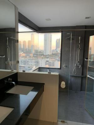 For RentCondoWongwianyai, Charoennakor : For rent: Urbano Absolute Sathorn-Taksin Rent: 37,000 baht per month Lease contract: 1 year (pay 1 month rent in advance, 2 month security deposit)