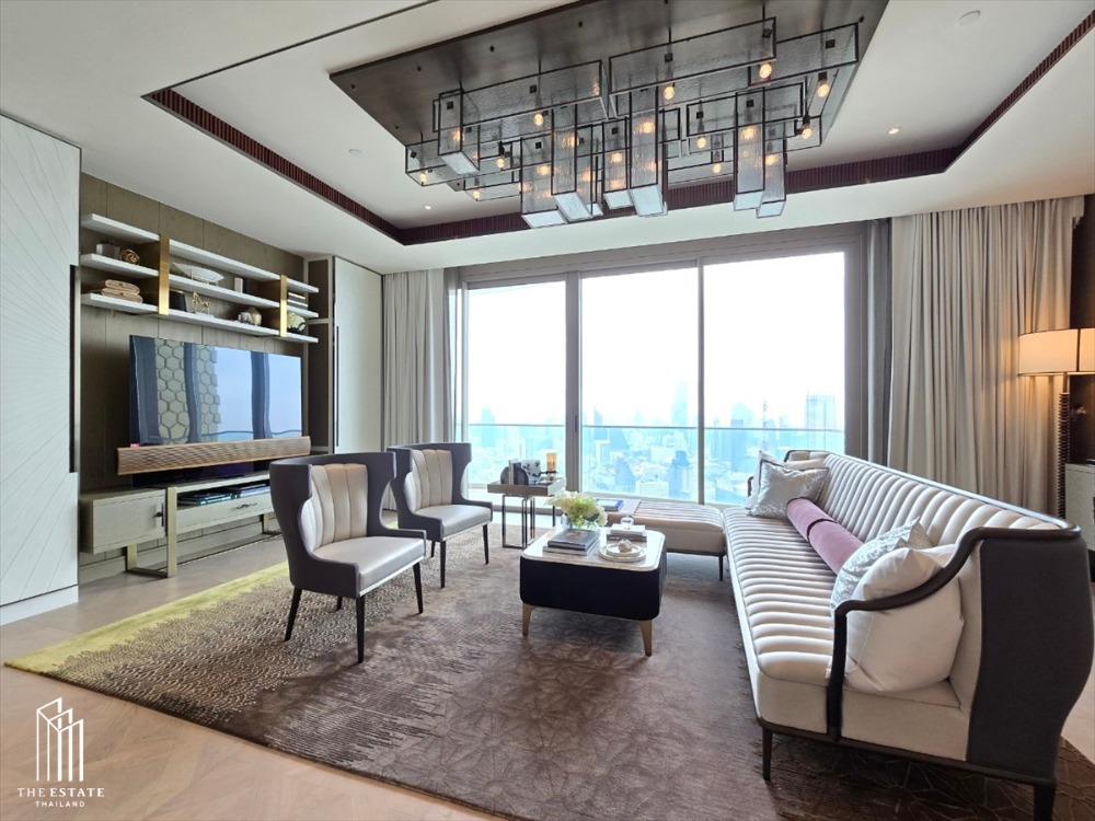 For SaleCondoWongwianyai, Charoennakor : For Sale The Residences at Mandarin Oriental, corner room, largest size on the floor, views on both sides, 223.98 sq.m., 3 bedrooms @180.24 MB