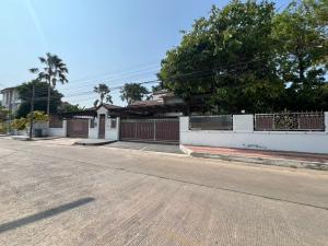 For SaleHousePattanakan, Srinakarin : BH117 House for sale, Soi Phatthanakan 69.