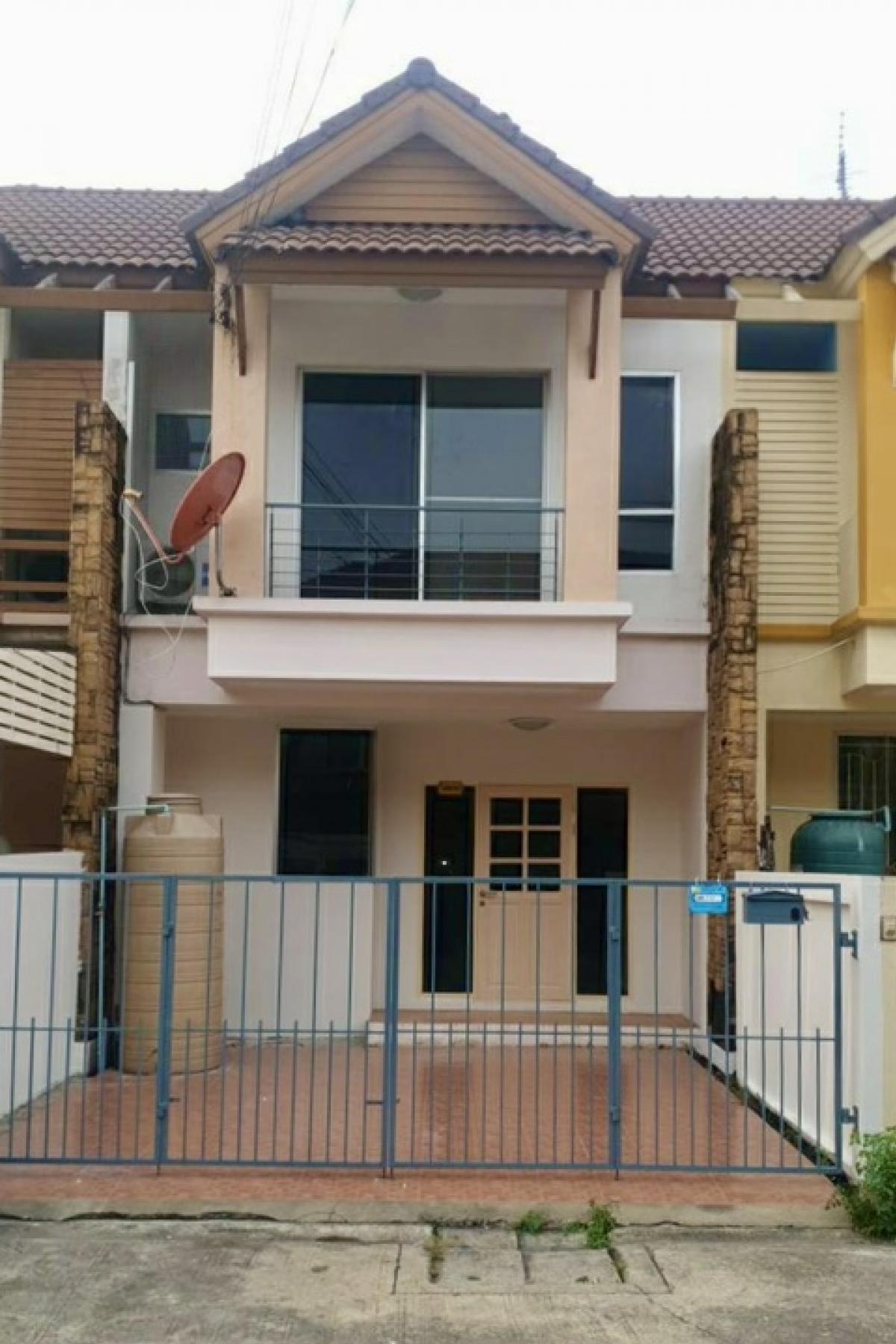 For RentTownhouseNonthaburi, Bang Yai, Bangbuathong : Townhouse 2 Floor for rent in Bang Bua Thong (Soi Chan Thong Iam)