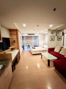 ให้เช่าคอนโดนานา : ให้เช่า คอนโด | มีอ่างอาบน้ำ “The Trendy Condominium” 37 ตร.ม. ใกล้ BTS นานา