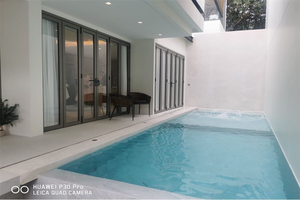 ขายบ้านแม่ฮ่องสอน : Diamond Pool Villa near HeadStart, Kajonkeit