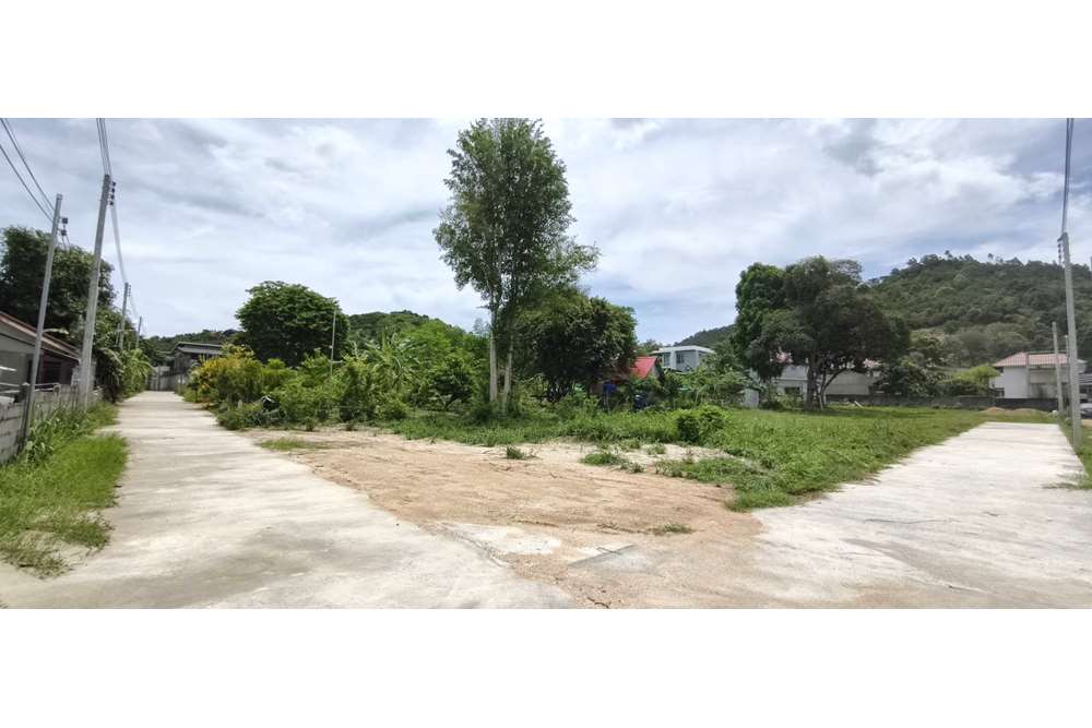 For SaleLandKoh Samui, Surat Thani : Corner Plot Flat Land for sale near Samui International Airport