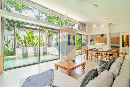 ขายบ้านภูเก็ต : Family House with Private Pool in Sought-after Laguna, Phuket