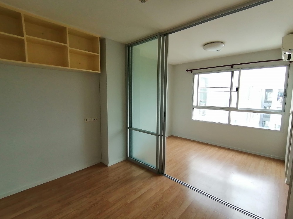 For SaleCondoLadkrabang, Suwannaphum Airport : K-5823 Urgent sale! LPN On Nut Lat Krabang 1 high floor room.