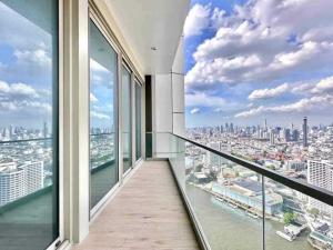 For SaleCondoWongwianyai, Charoennakor : LTH10619–The Residences at Mandarin Oriental FOR SALE 3 beds 4 baths size 223 Sq.m. Near BTS Charoen Nakhon ONLY 119MB