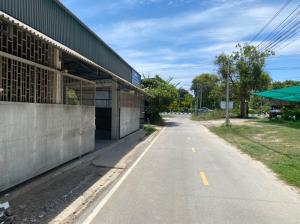 For SaleLandKanchanaburi : ❤️‍🔥Urgent sale‼️Land with warehouse/factory, very good location, opposite PTT gas station, Tha Muang, inner line ✅ On the main road, between the way to Tha Muang Market and the way to Kanchanaburi