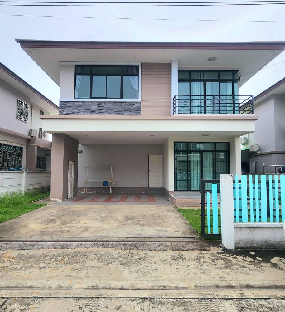 For RentHousePattaya, Bangsaen, Chonburi : For rent, detached house, Premio Village, Ban Bueng, Chonburi, 3 bedrooms.