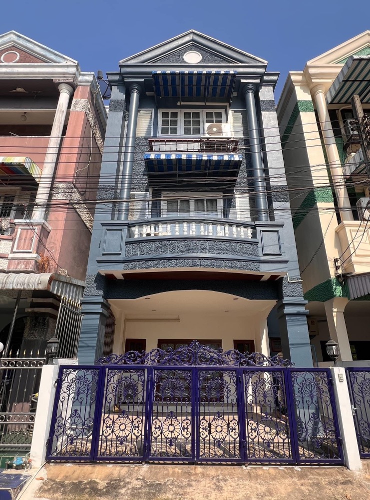 For RentTownhouseBang Sue, Wong Sawang, Tao Pun : Townhouse for rent, newly renovated, Pibul Bang Sue Village, near King Mongkuts University of Technology North Bangkok, MRT Wong Sawang