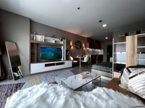 For SaleCondoPattaya, Bangsaen, Chonburi : Studio for sale sea view in View Talay 8 Selling fully furnished and urgently!