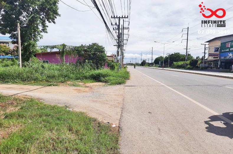 For SaleLandNakhon Pathom : Land for sale, already filled, 11 rai, 3 ngan, 21 square wa, Phetkasem Road, Nakhon Pathom