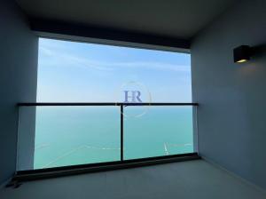 For SaleCondoPattaya, Bangsaen, Chonburi : Sea view large 1 bedroom for sale at Zire Wongamat condo Pattaya