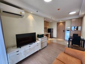 For RentCondoSathorn, Narathiwat : Rent Regal sathorn 35sqm 20,000baht