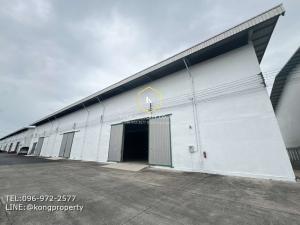 For RentWarehouseLadkrabang, Suwannaphum Airport : Warehouse for rent, Prawet, Bangkok, near King Kaew Road, area 1050-1800 sq m.