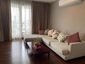 For RentCondoSukhumvit, Asoke, Thonglor : IVY Thonglor. Welcome short term.