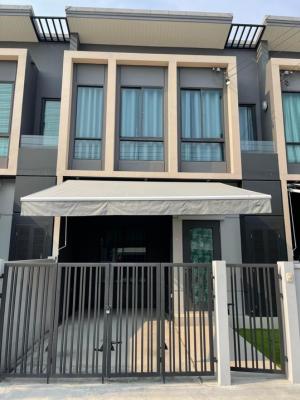 For RentTownhouseSamut Prakan,Samrong : ❤️❤️ 💕For rent/sale💕Interested line tel 0859114585 ❤️❤️New townhome Plino Village Sukhumvit-Bangna, beautiful house, decorated, ready to move in. Some furniture and electrical appliances Near Mega Bangna • Type: 2-story townhome, width 5.5 meters, can par